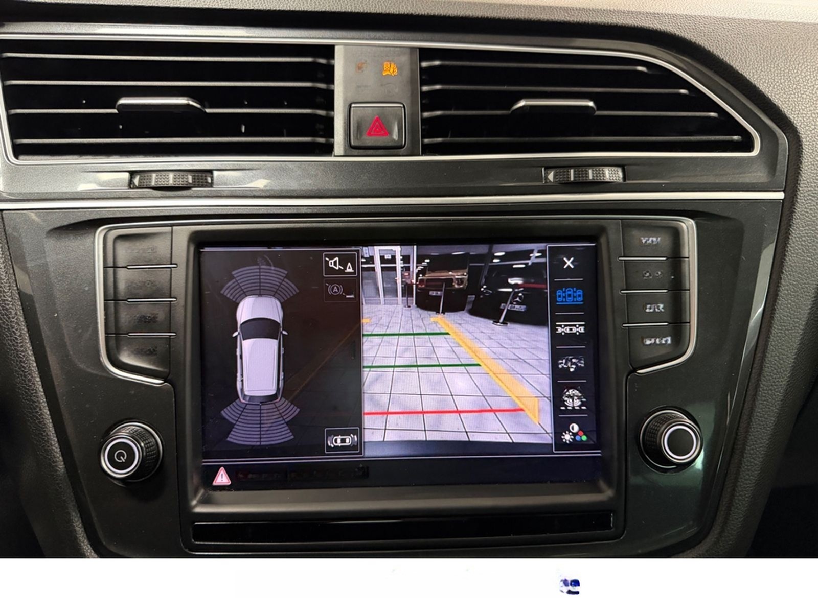 Volkswagen Tiguan Highline BMT/Start-Stopp 4Motion*PANO*ACC foto 29