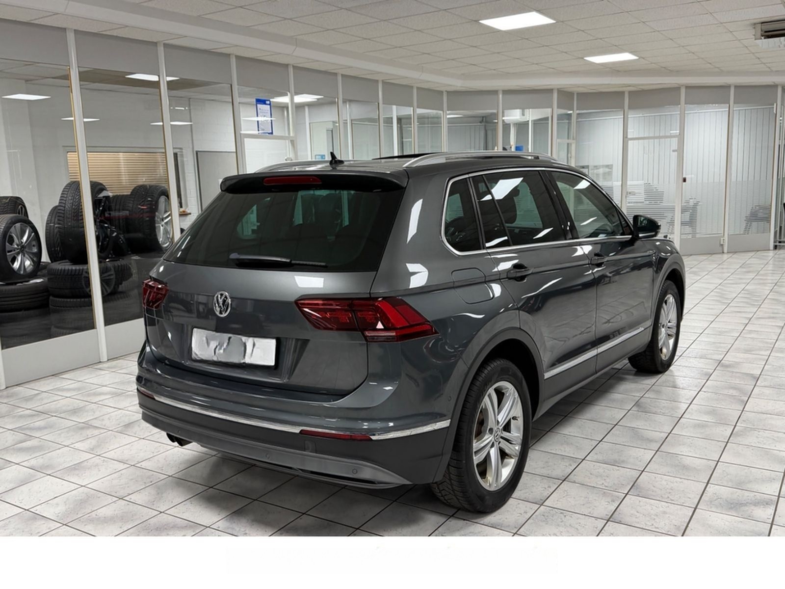 Volkswagen Tiguan Highline BMT/Start-Stopp 4Motion*PANO*ACC foto 5
