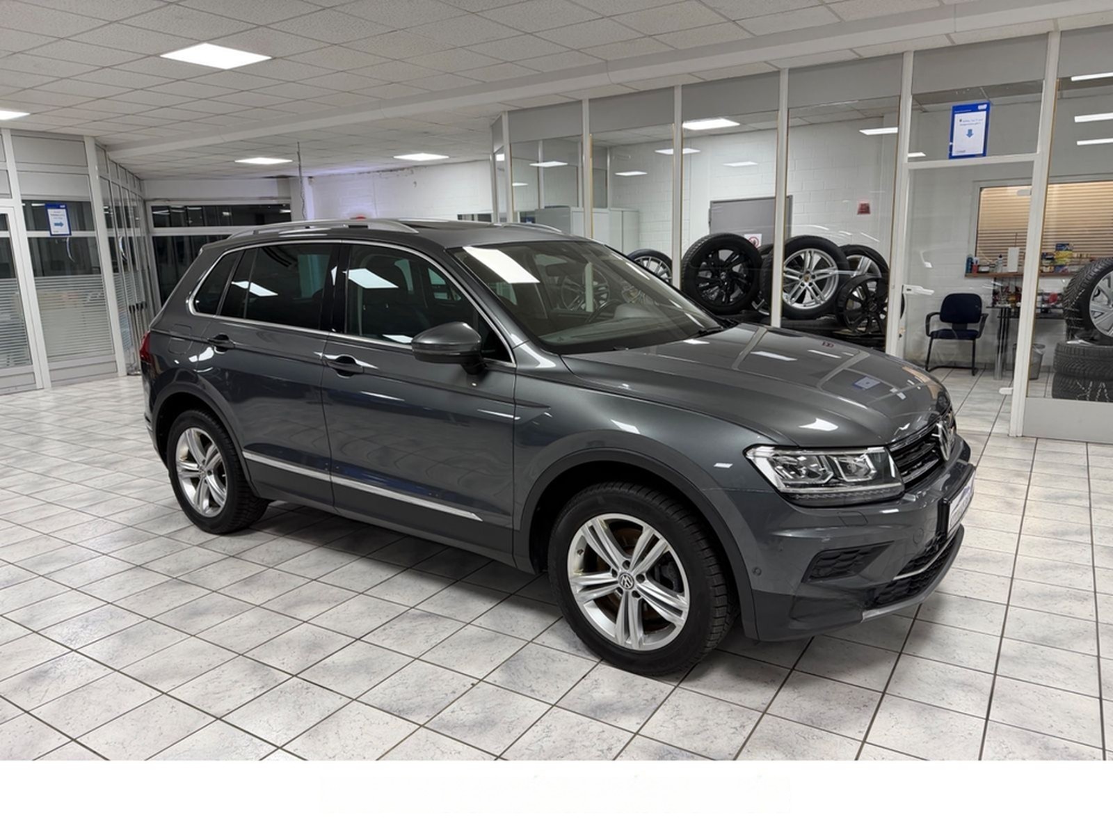 Volkswagen Tiguan Highline BMT/Start-Stopp 4Motion*PANO*ACC foto 10