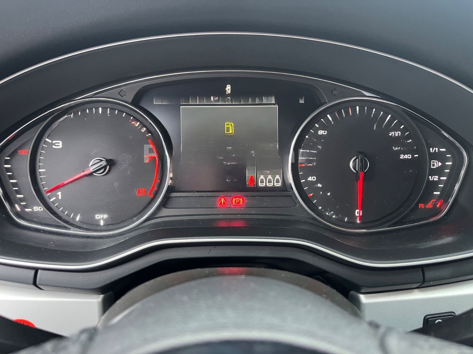 Audi A4 Avant 35 TFSI S-Tronic LED SHZ Navi foto 20