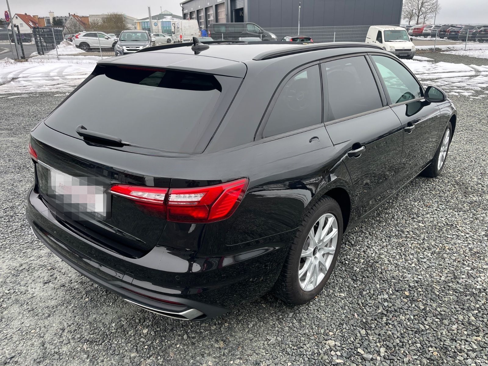 Audi A4 Avant 35 TFSI S-Tronic LED SHZ Navi foto 3