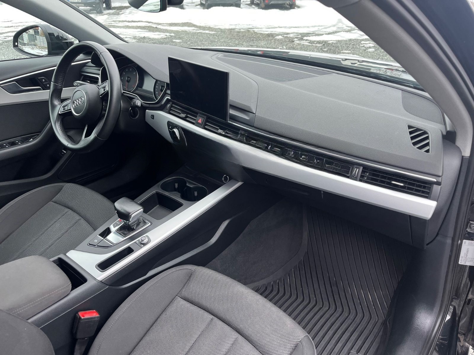 Audi A4 Avant 35 TFSI S-Tronic LED SHZ Navi foto 9