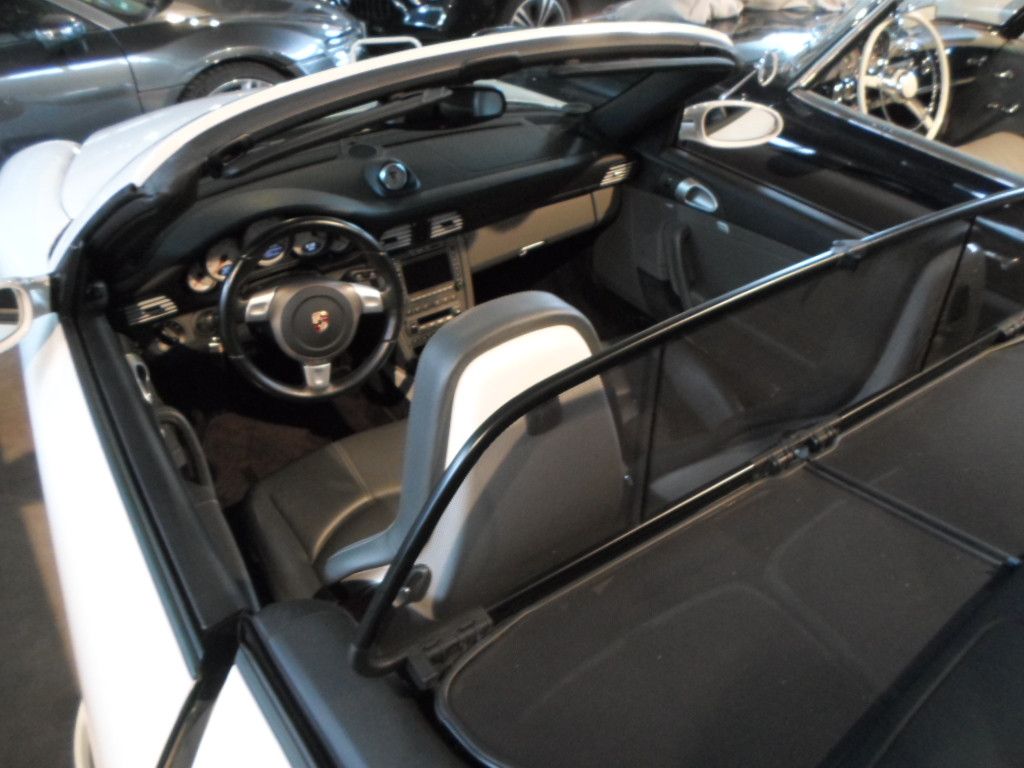 Porsche 911 Turbo Cabrio foto 4