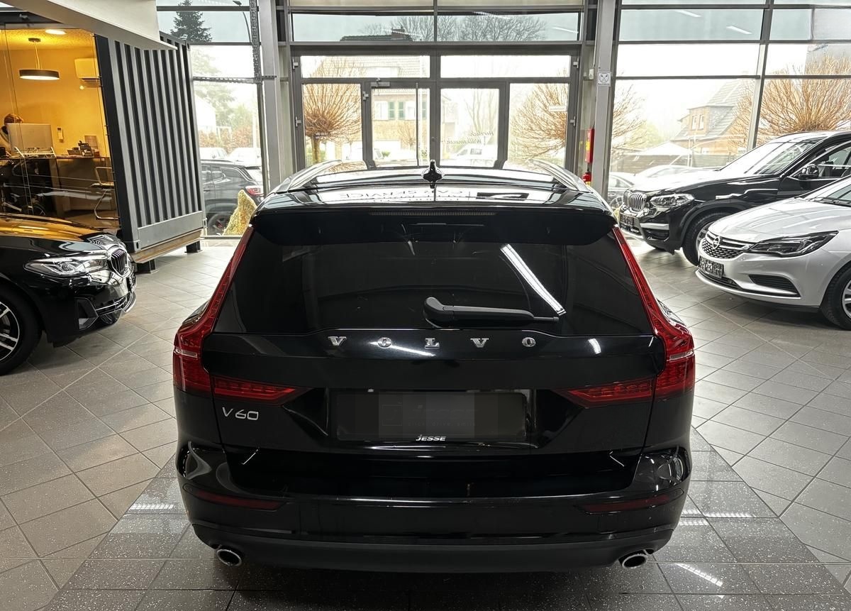 Volvo V60 B3  Momentum Pro LED Navi CarPlay AHK DAB+ foto 6