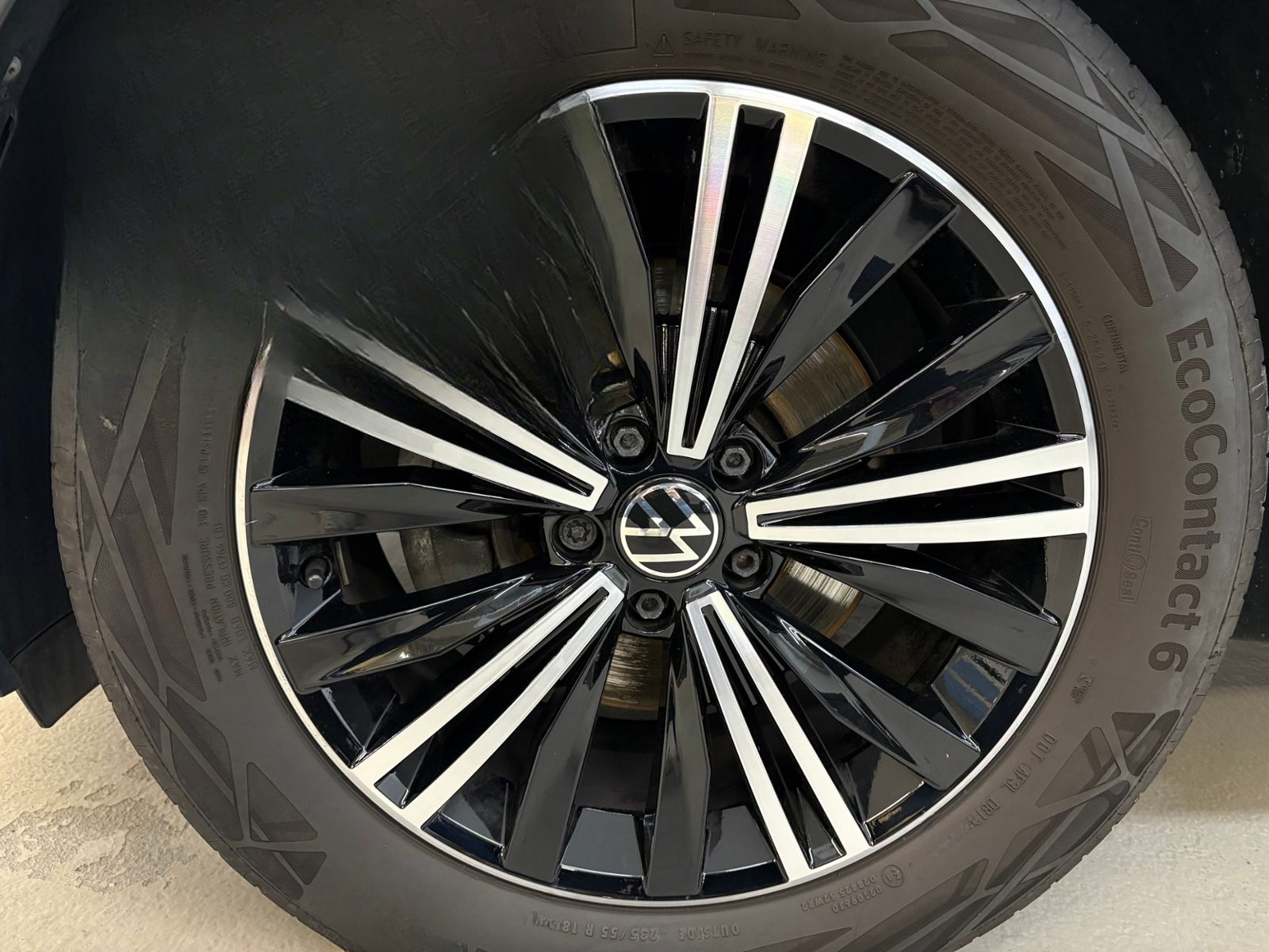 Volkswagen Tiguan MOVE 2.0 TDI DSG AHK Navi Kamera ACC foto 4
