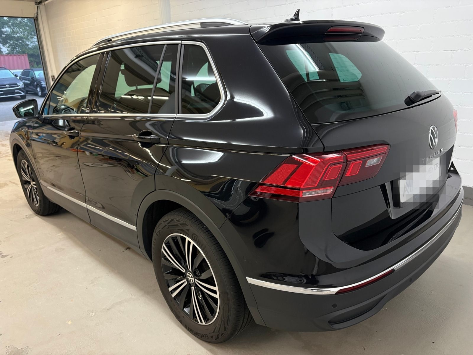 Volkswagen Tiguan MOVE 2.0 TDI DSG AHK Navi Kamera ACC foto 6
