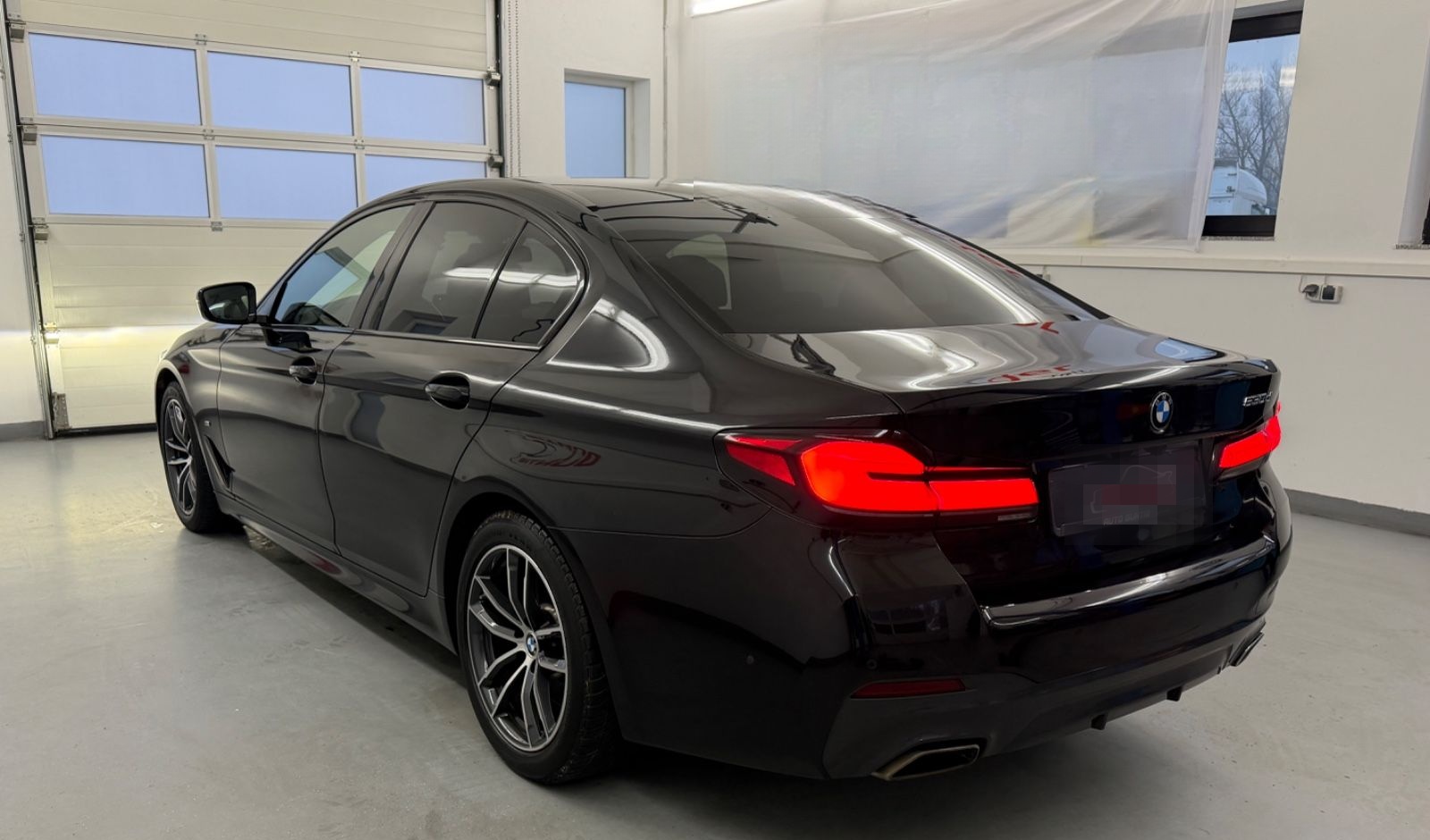 BMW 530 d M Sport*KomfortSitze*HUD*Laser* foto 5