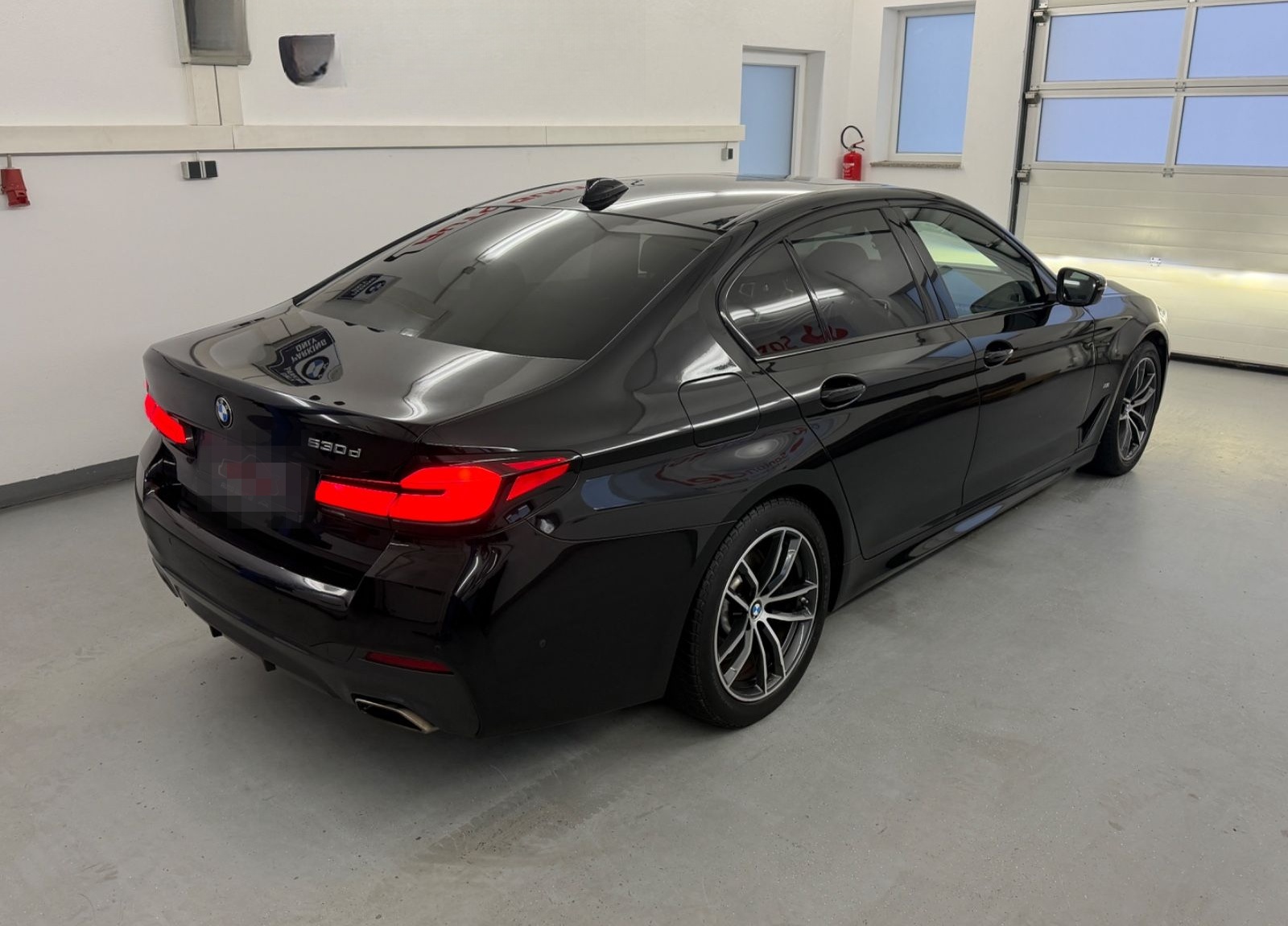 BMW 530 d M Sport*KomfortSitze*HUD*Laser* foto 8