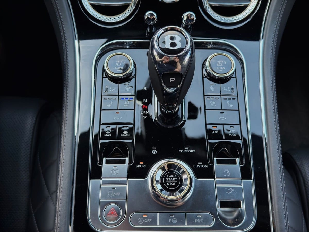 Bentley 4.0*V8*Mulliner*Blackline*22"*HuD*ACC*Night Vis* foto 21