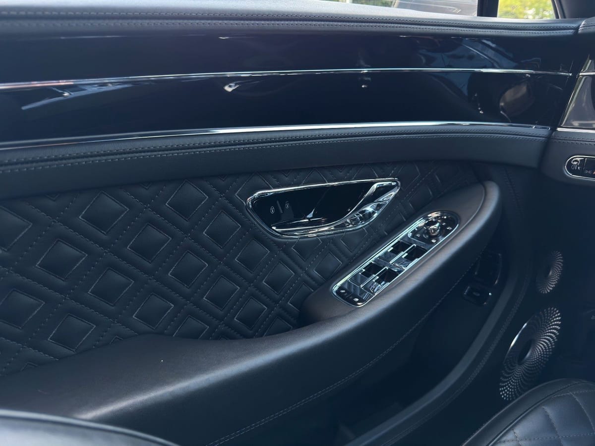 Bentley 4.0*V8*Mulliner*Blackline*22"*HuD*ACC*Night Vis* foto 25