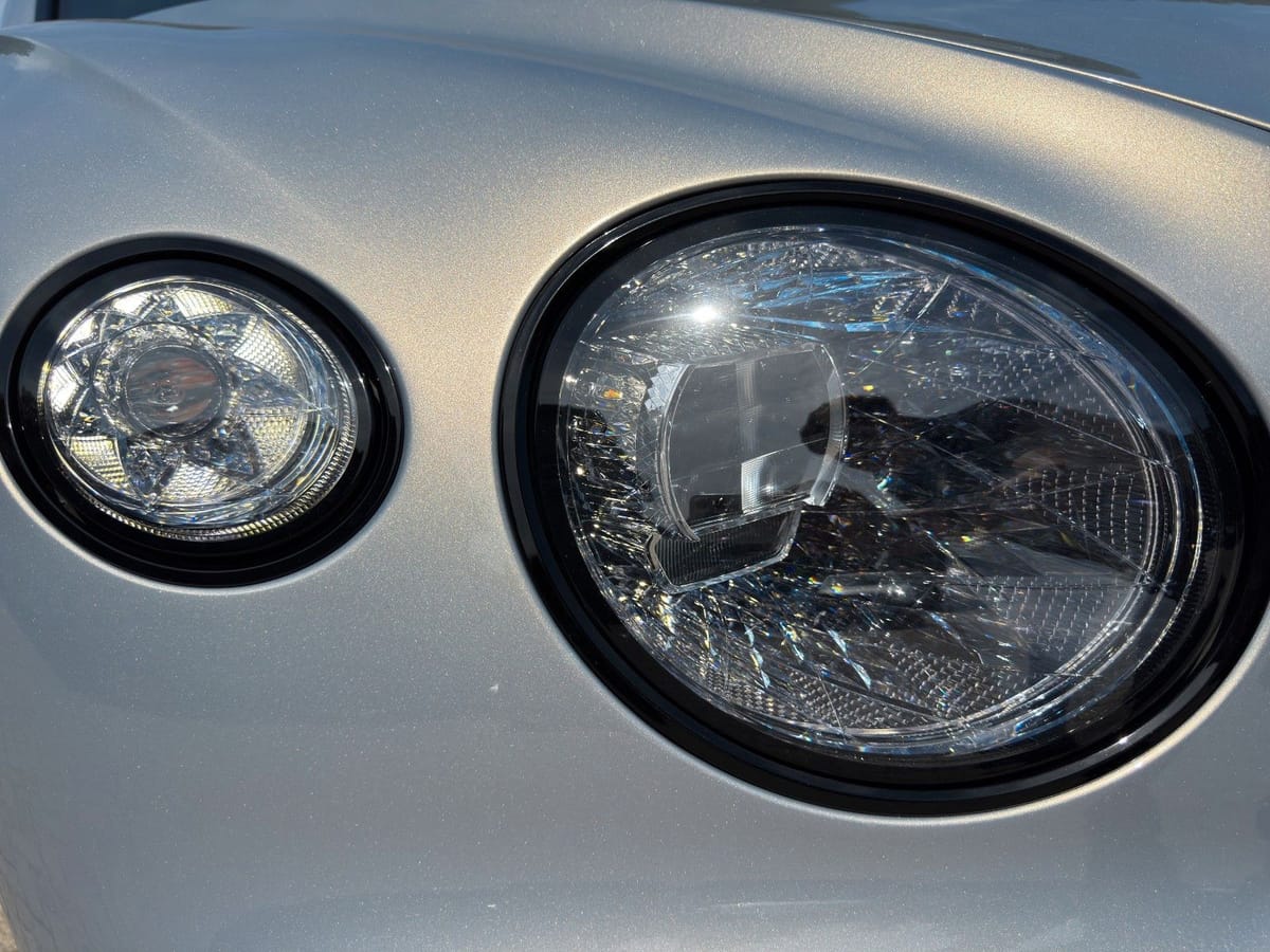 Bentley 4.0*V8*Mulliner*Blackline*22"*HuD*ACC*Night Vis* foto 10