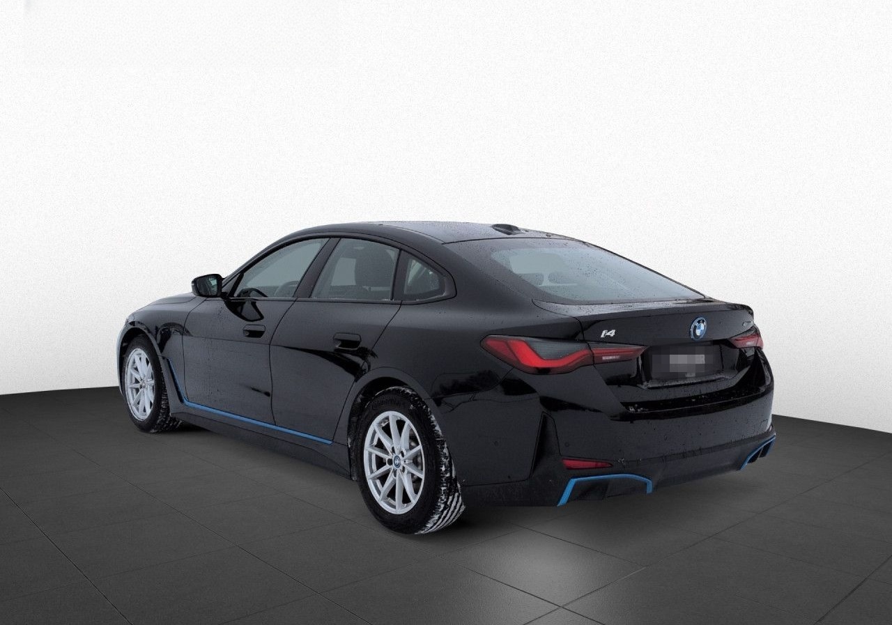 BMW i4 eD 35 Gran Coupe LiveCock+ Glasdach Sitzh Kam foto 9