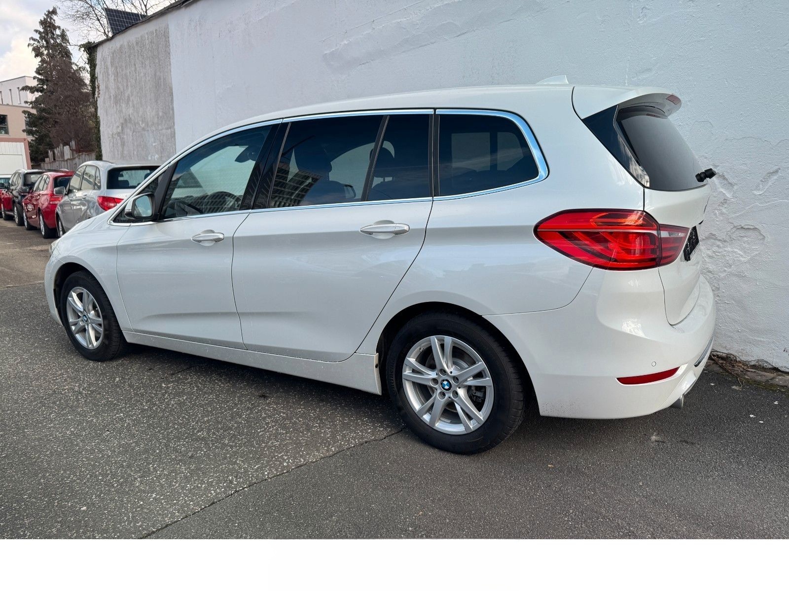 BMW 218i Gran Tourer Luxury/LED/AHK/DAB/Carplay/RFK foto 8