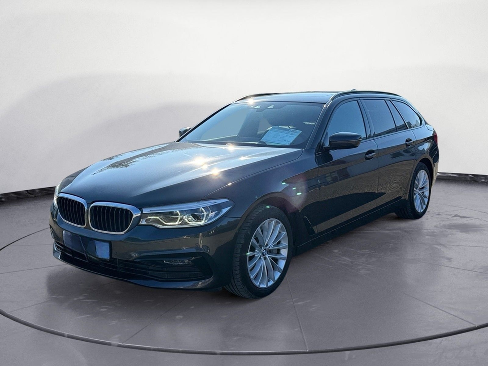 BMW 540i xDrive Touring Sport Line Aktive Geschw. St foto 2