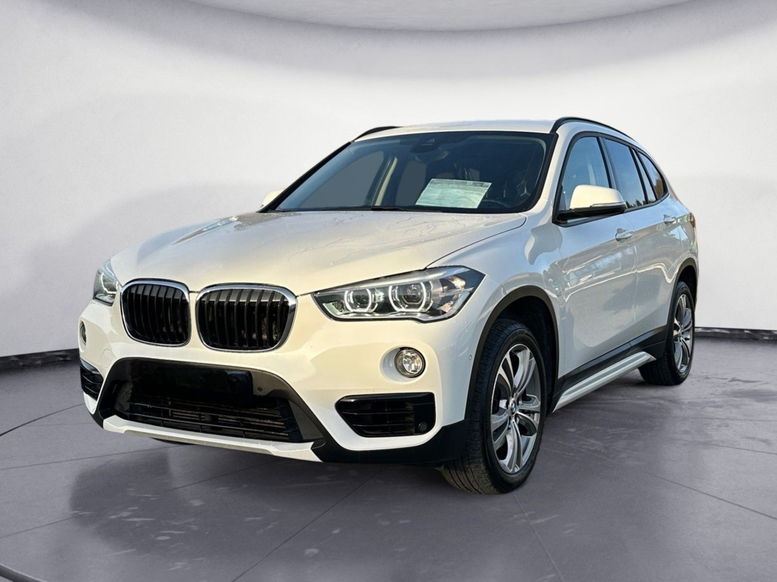 BMW X1 xDrive20i Sport Line Navi Aut. PDC Sitzheizun foto 2