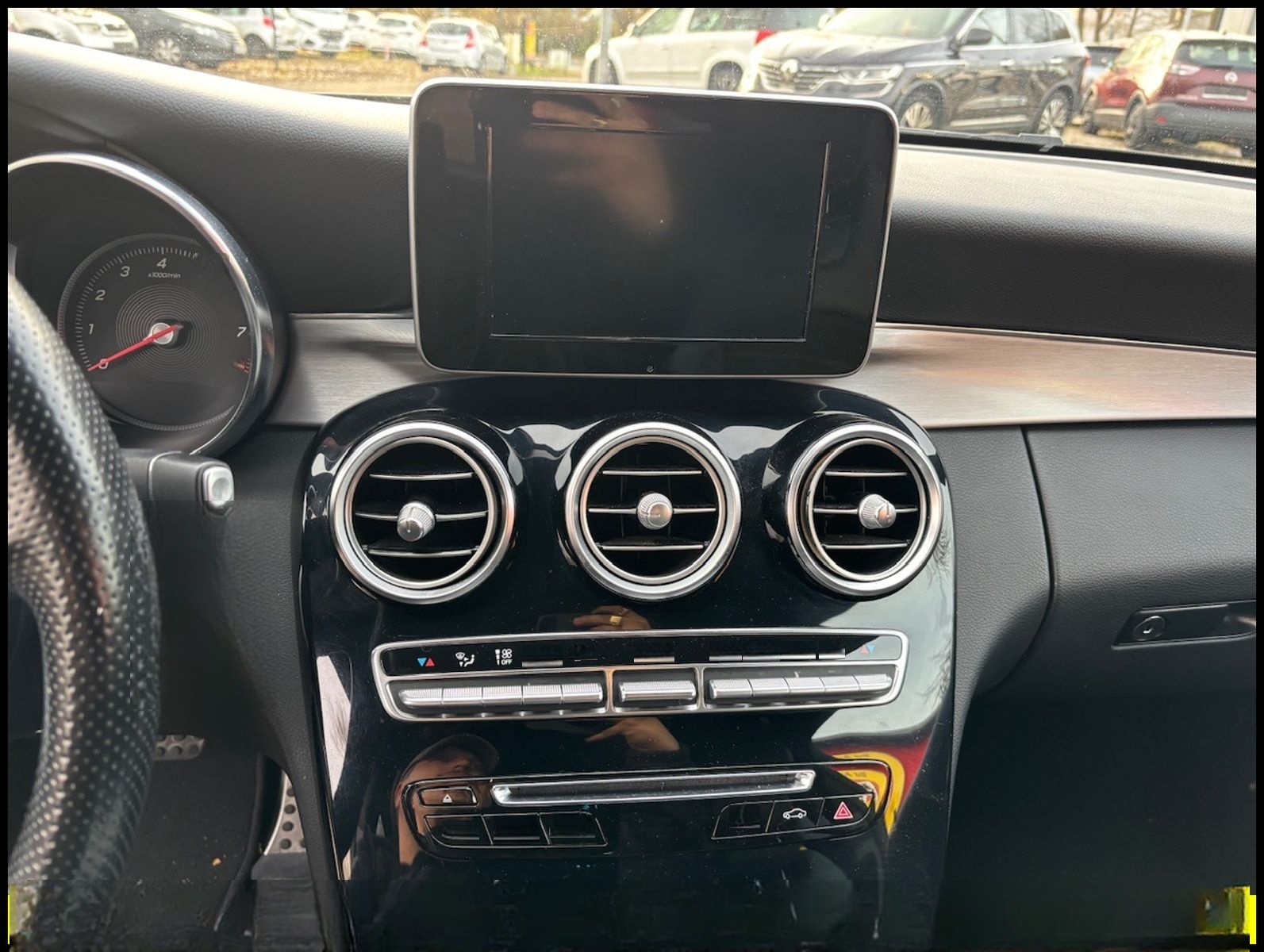 Mercedes-Benz C 180 Coupe SHZ*NAVI*Burmester*AMG foto 16