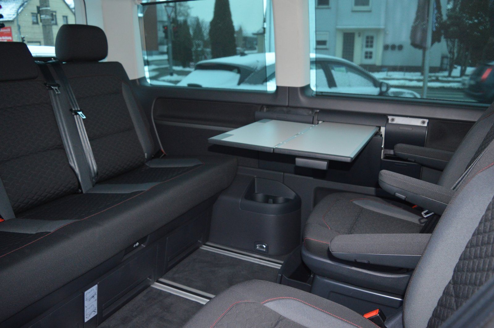 Volkswagen T6 Multivan 2.0 TDI DPF DSG Join Stdhzg/AHK/LED/ foto 11