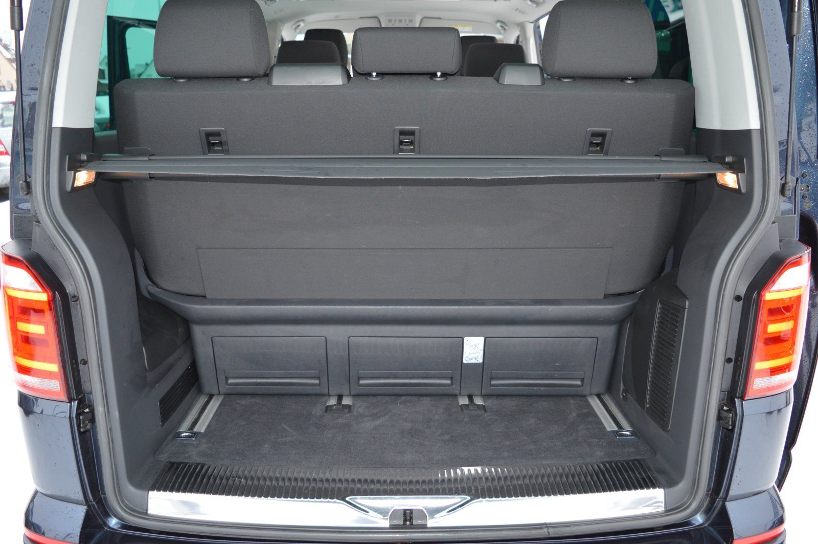 Volkswagen T6 Multivan 2.0 TDI DPF DSG Join Stdhzg/AHK/LED/ foto 15