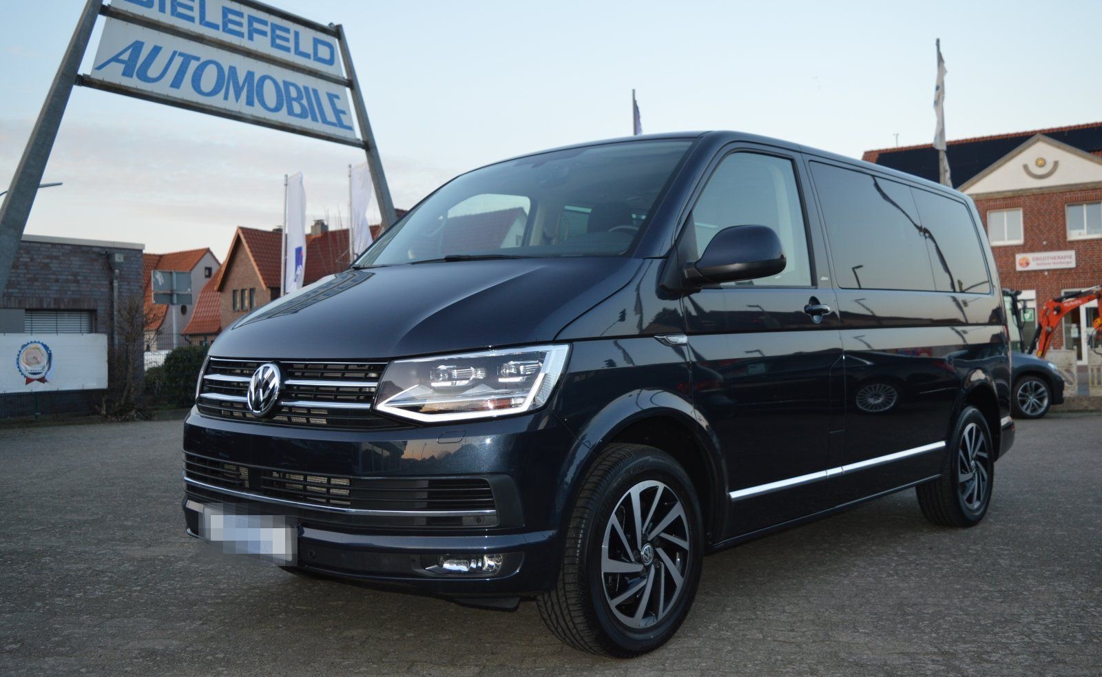 Volkswagen T6 Multivan 2.0 TDI DPF DSG Join Stdhzg/AHK/LED/ foto 18