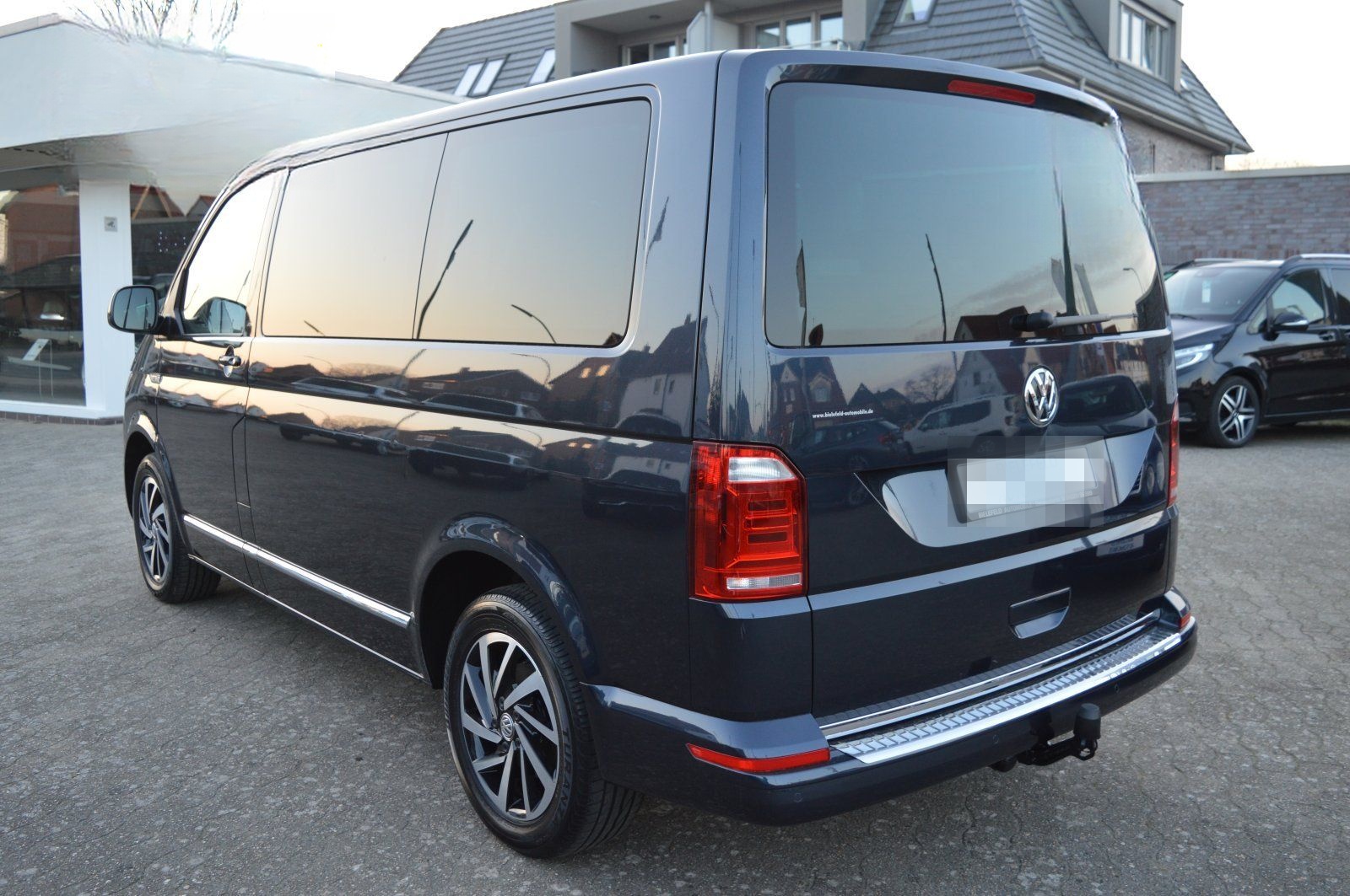 Volkswagen T6 Multivan 2.0 TDI DPF DSG Join Stdhzg/AHK/LED/ foto 24