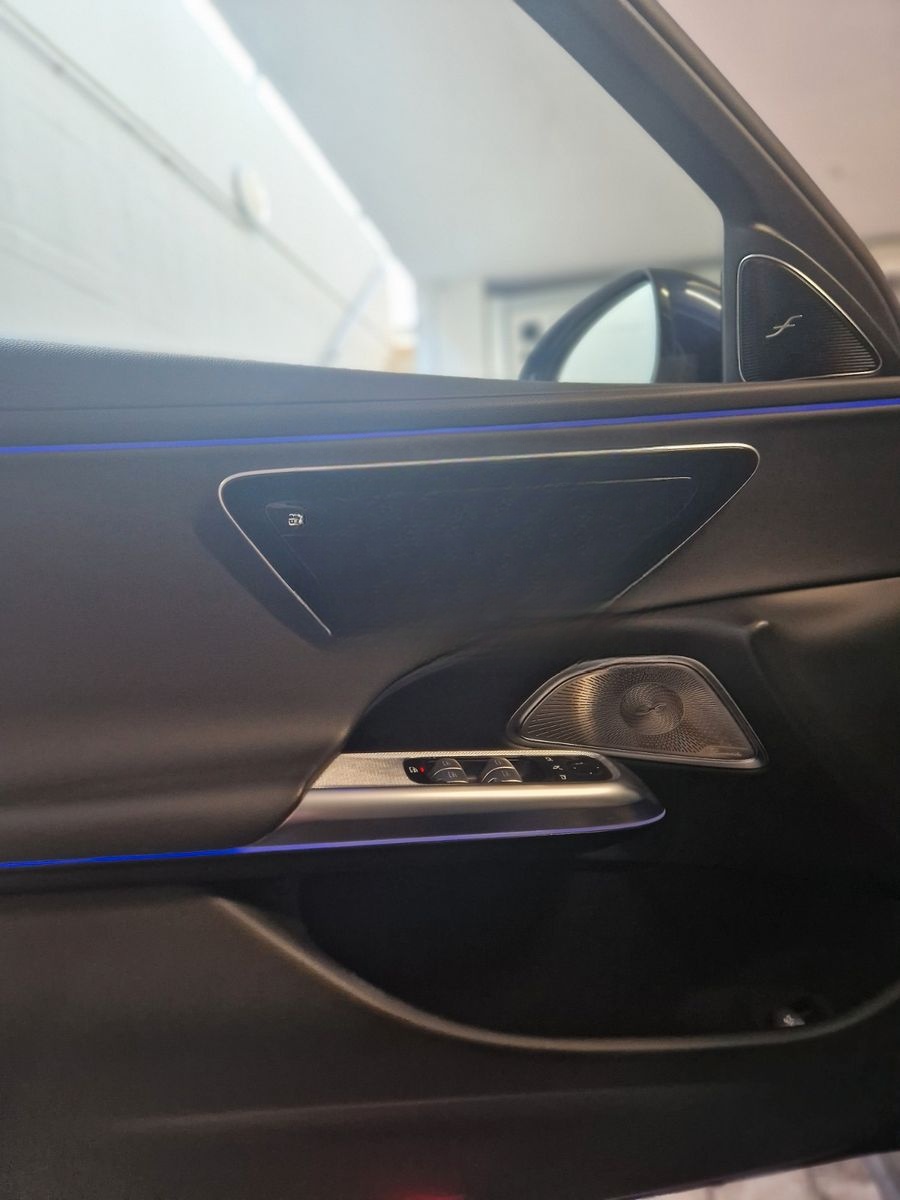 Mercedes-Benz E 300 de T Autom. PANO 360* Kam Memory 19 Zoll foto 20