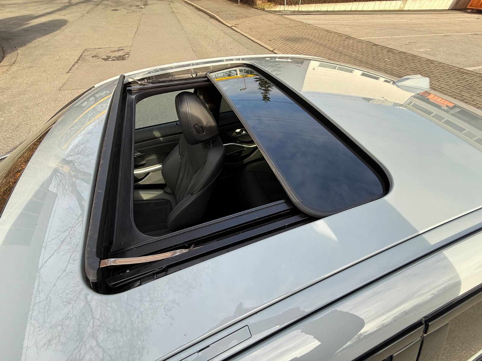 BMW 330 d * M-SPORT*MEMORY*H&K*PANO*SHADOW*19ZOLL* foto 12