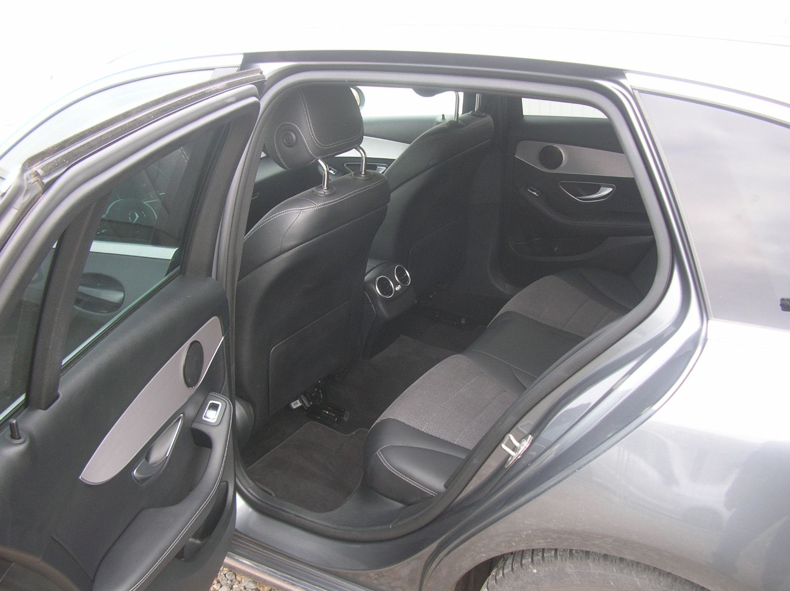 Mercedes-Benz C 180  T - Navi - Klima - PDC - Teilleder foto 7