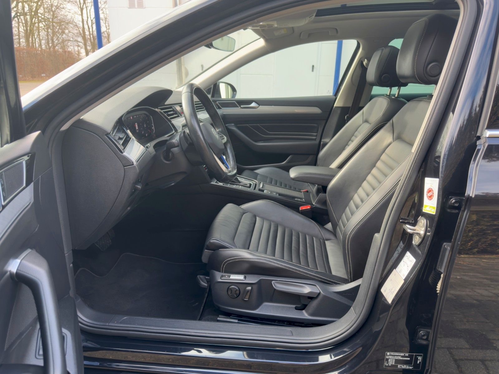 Volkswagen Passat Variant GTE foto 10