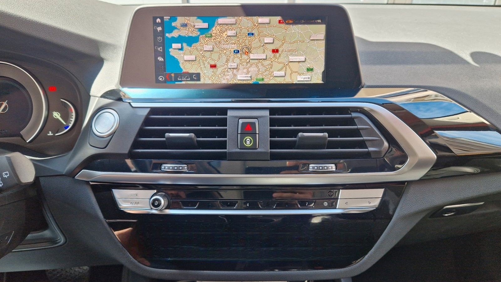 BMW X3 xDrive20d xLine | Pano | AHK | ACC | TÜV  foto 9