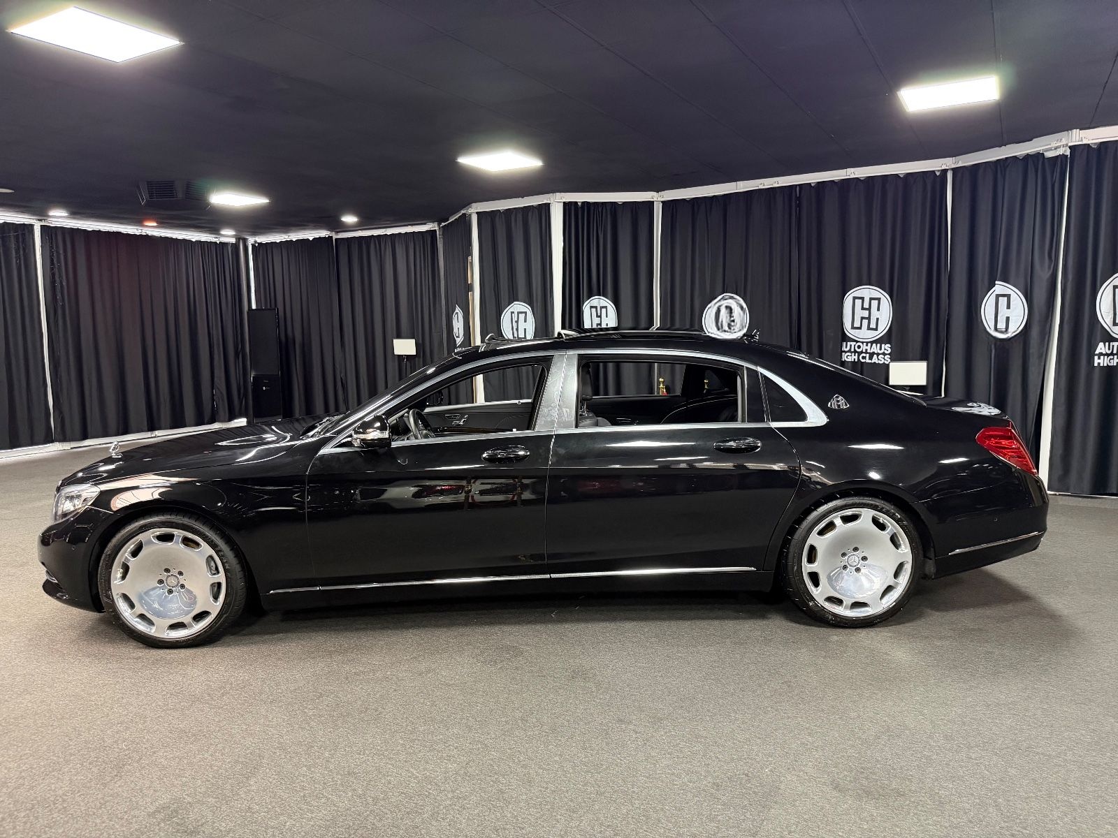 Mercedes-Benz S 500 S Maybach Limousine S 500 4Matic foto 17