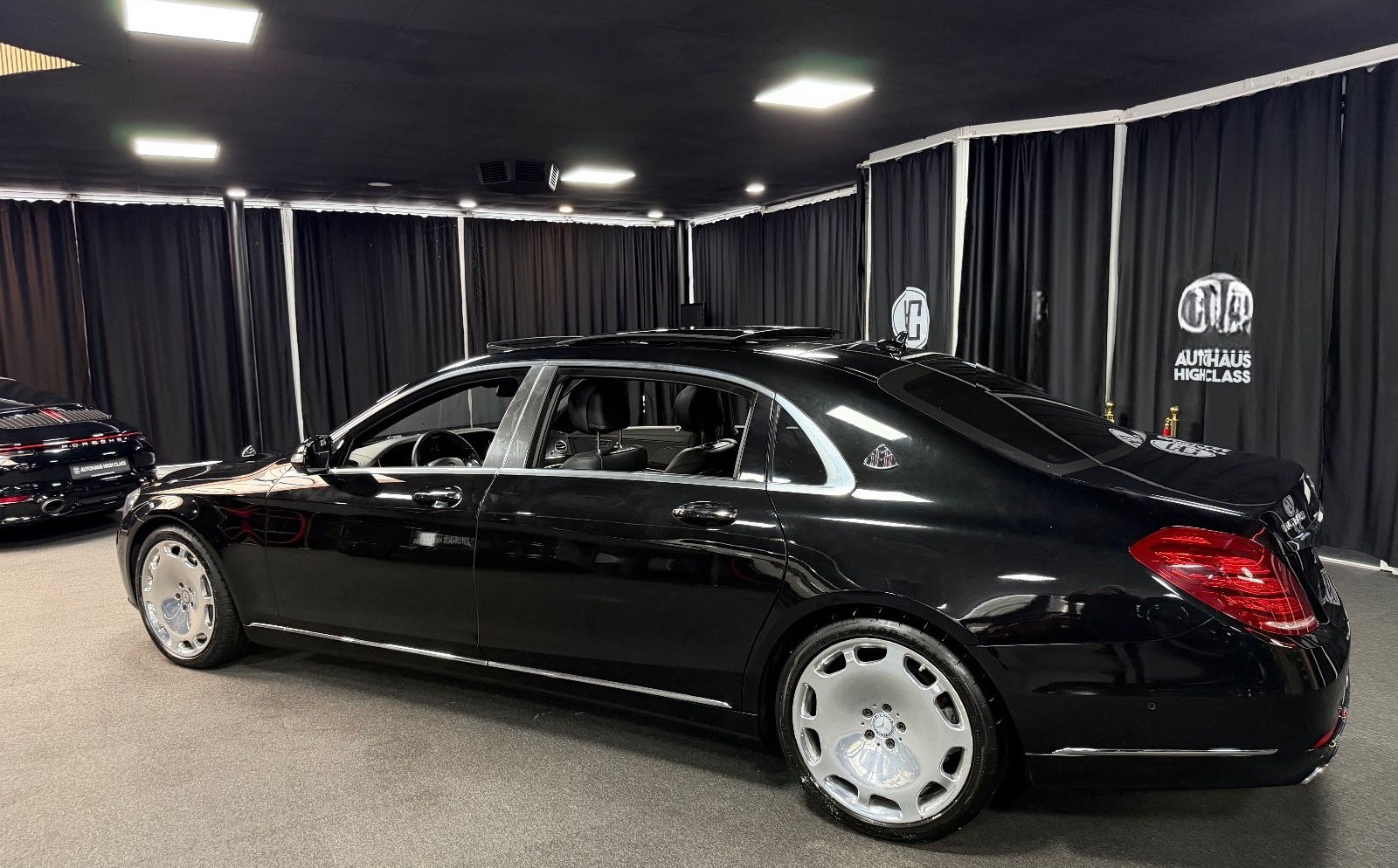 Mercedes-Benz S 500 S Maybach Limousine S 500 4Matic foto 18
