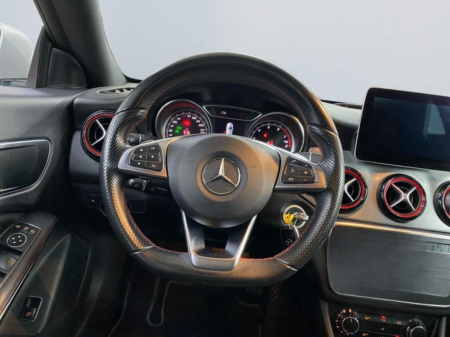Mercedes-Benz CLA 250 Shooting Brake 4M 7G Sport *LED*DISTRON* foto 13