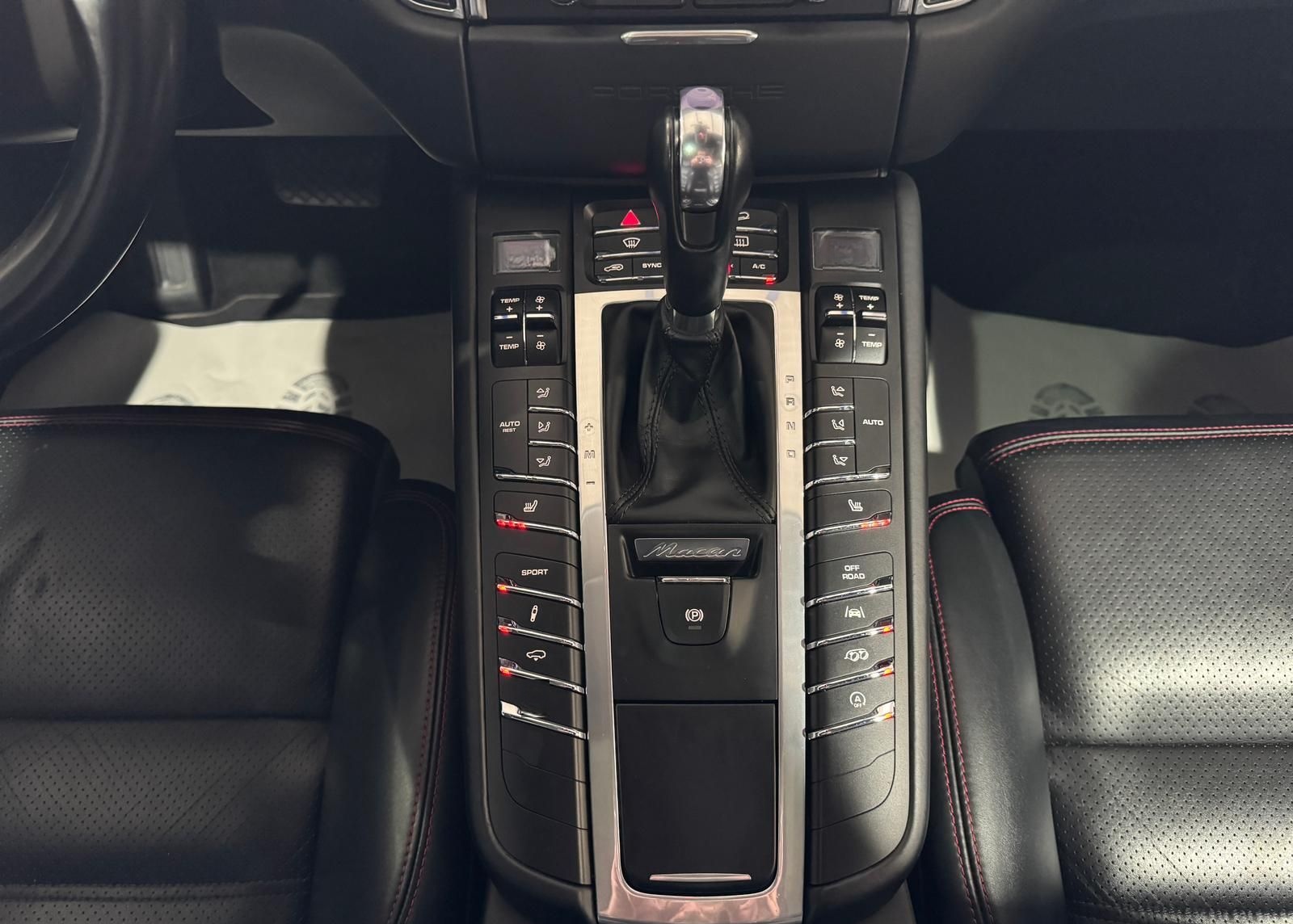 Porsche Macan GTS APPROVED PDLS+ PASM PANO R21 KAMERA foto 22