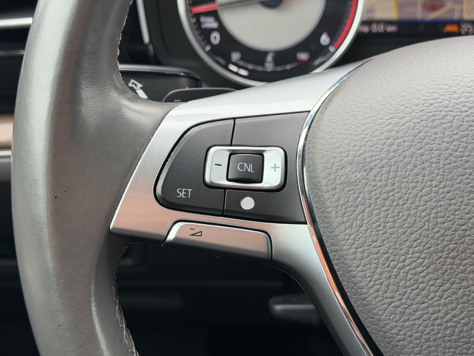 Volkswagen Touareg Atmosphere 4Motion AHK LED Navi RFK SHZ foto 17