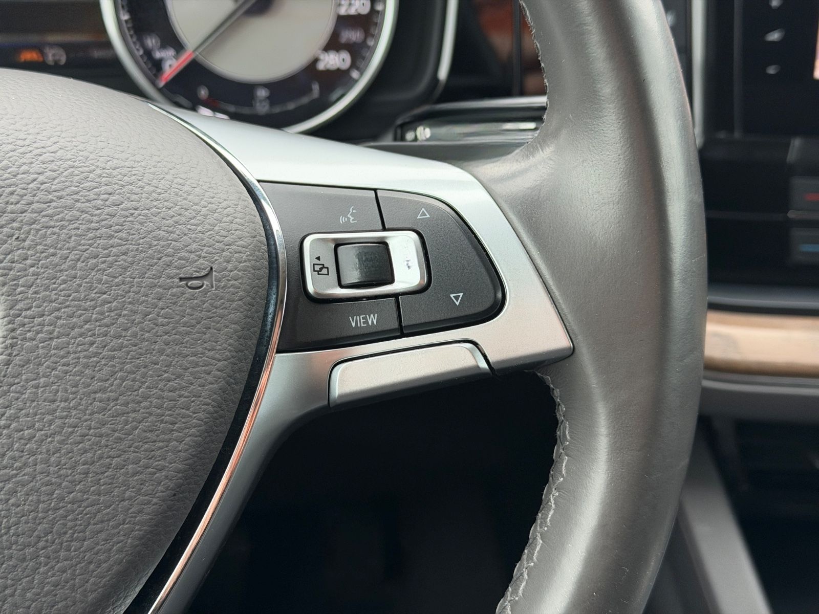 Volkswagen Touareg Atmosphere 4Motion AHK LED Navi RFK SHZ foto 18