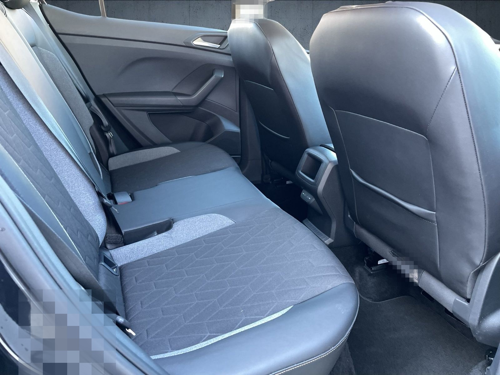 Volkswagen T-Cross Goal 1.0 TSI Navi+ACC+LM+SHZ+AppConnect foto 13