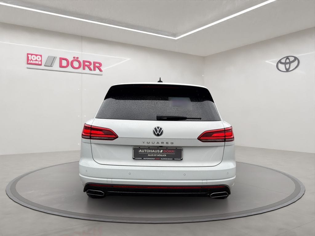 Volkswagen Touareg 3.0 V6 TDI 4Motion DPF Aut. R-Line foto 4