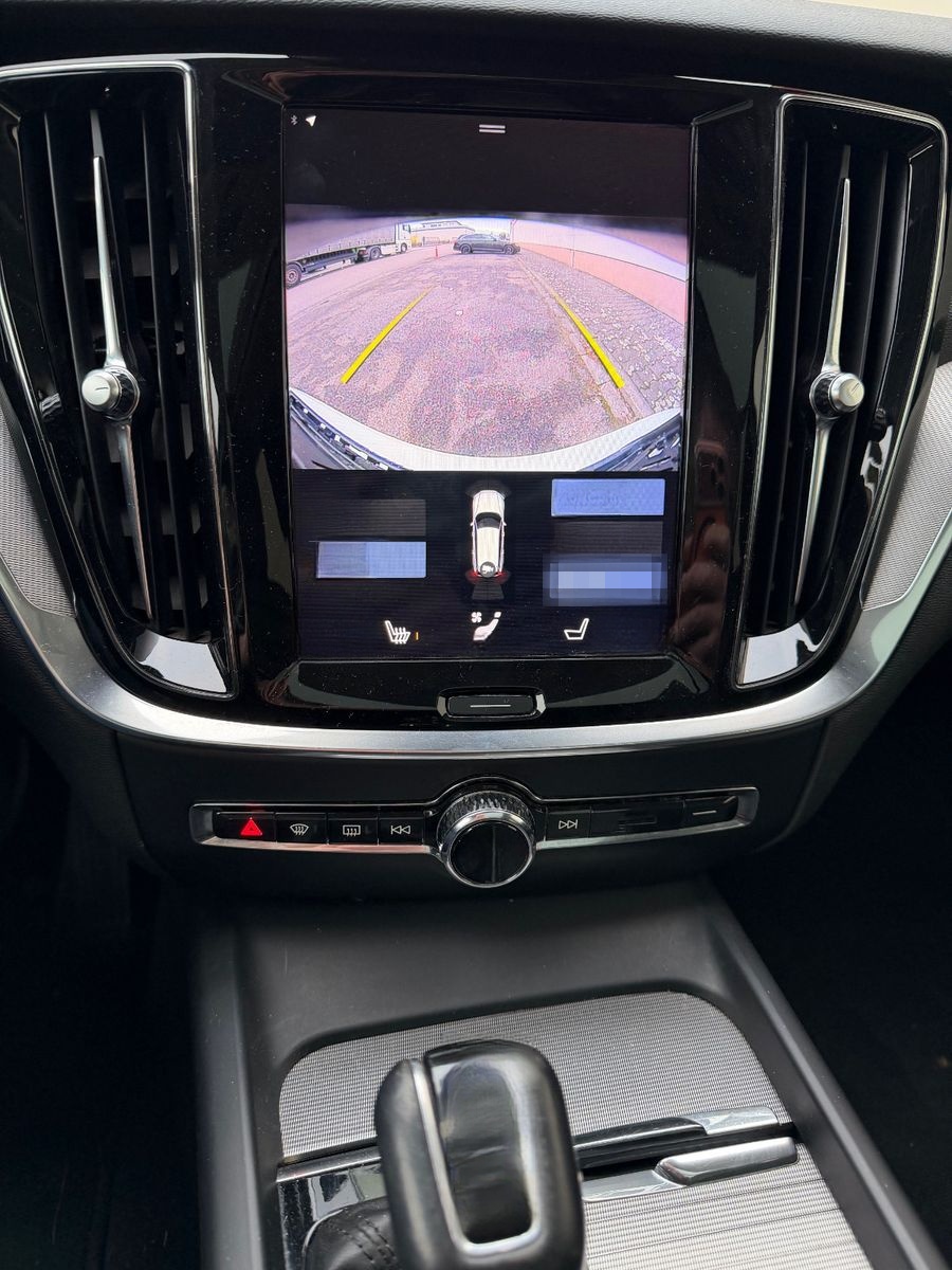 Volvo V60 T5 Inscription - PANO+RADAR+HUD+CAM foto 5