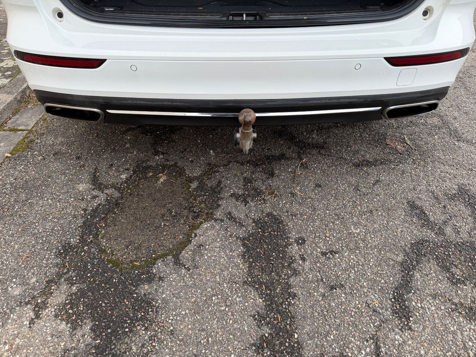 Volvo V60 T5 Inscription - PANO+RADAR+HUD+CAM foto 7