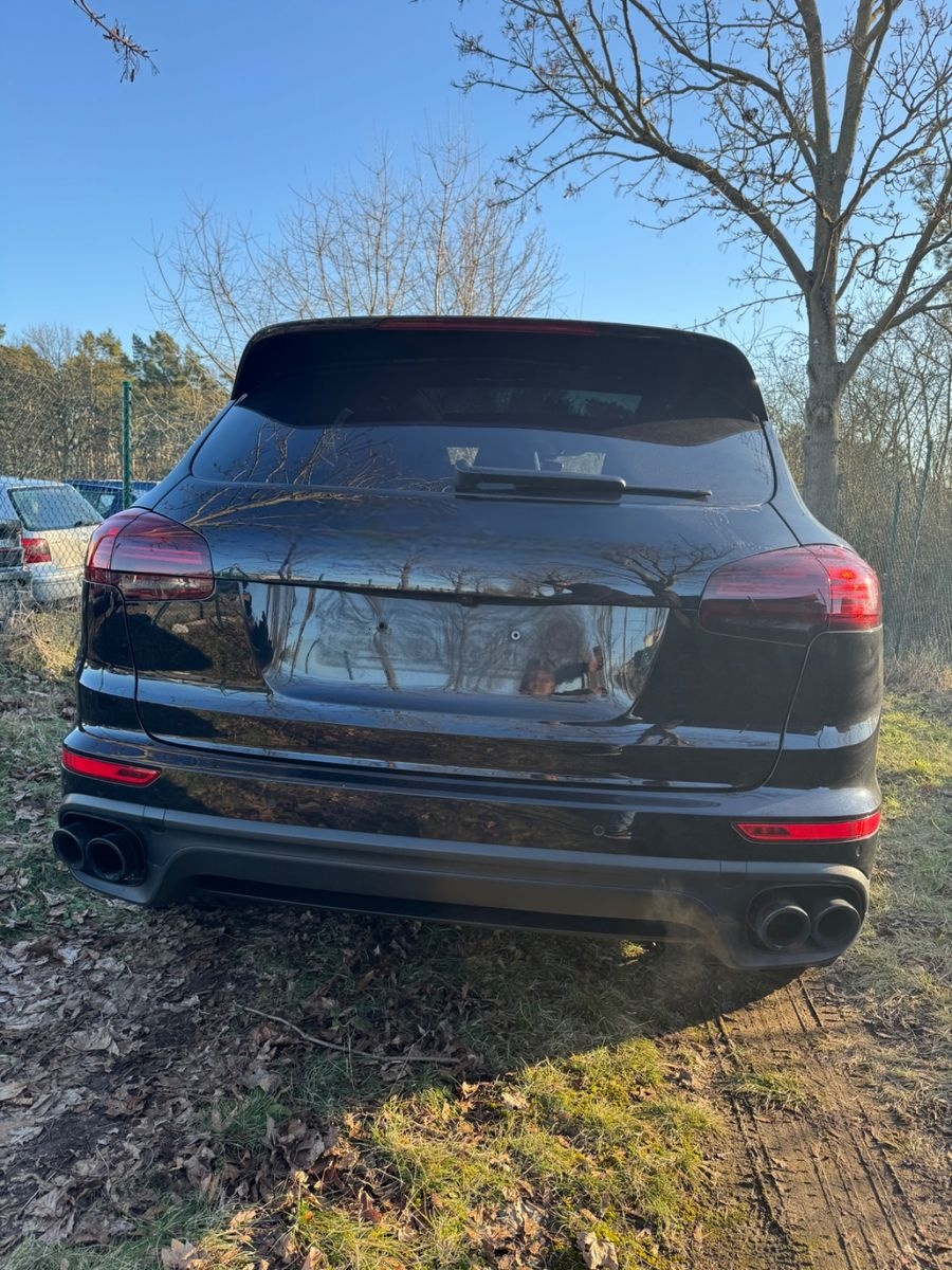 Porsche Cayenne Turbo S Panorama/Carbon Optik /NEUTÜV foto 6
