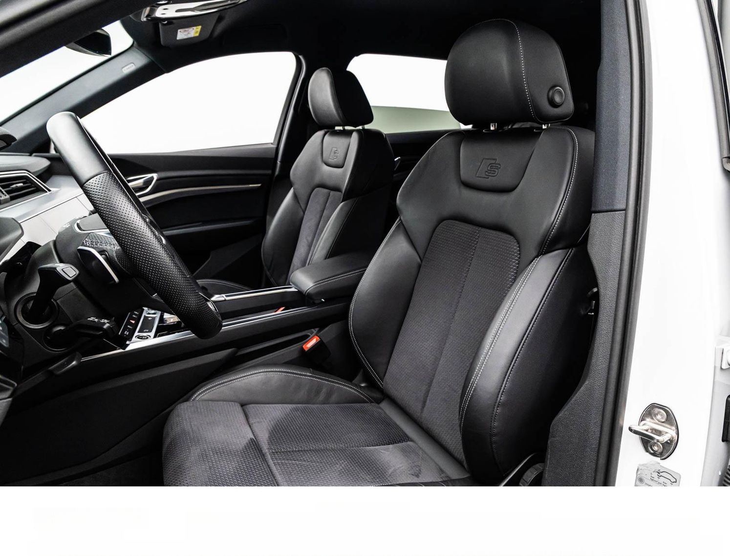 Audi E-TRON 55 2x S LINE BLACK 21Z./ACC/DAB/SIDE/360° foto 15