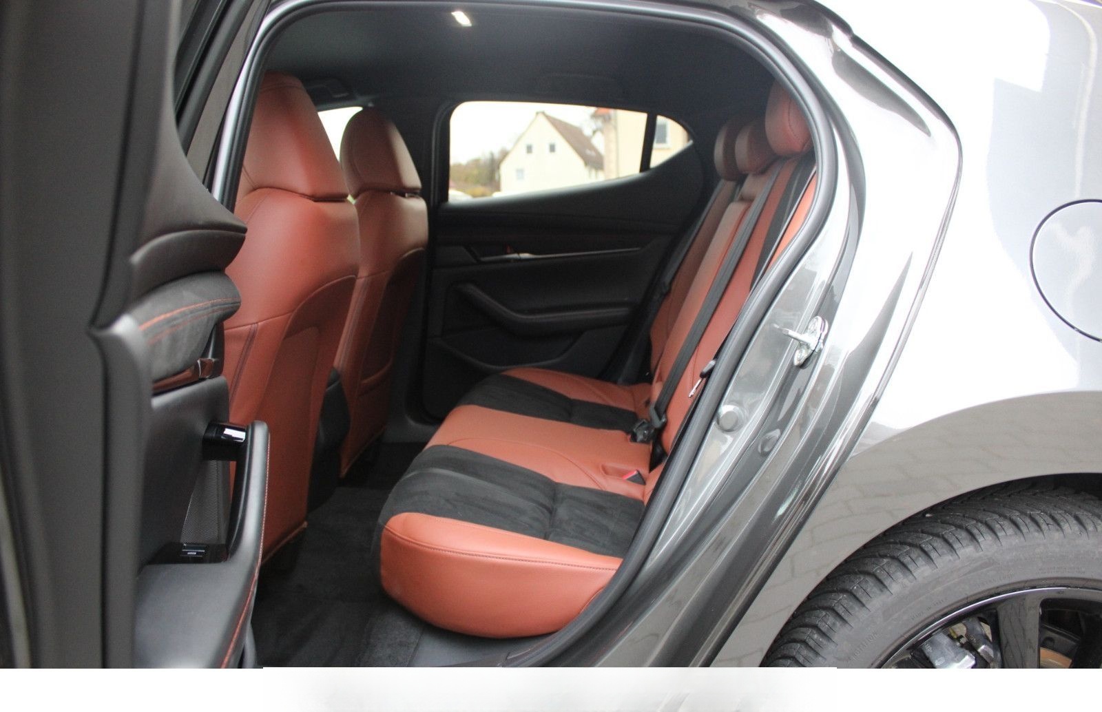 Mazda 3 e-SKYACTIV G Nagisa*BOSE*HUD*LED*KEYLESS* foto 15