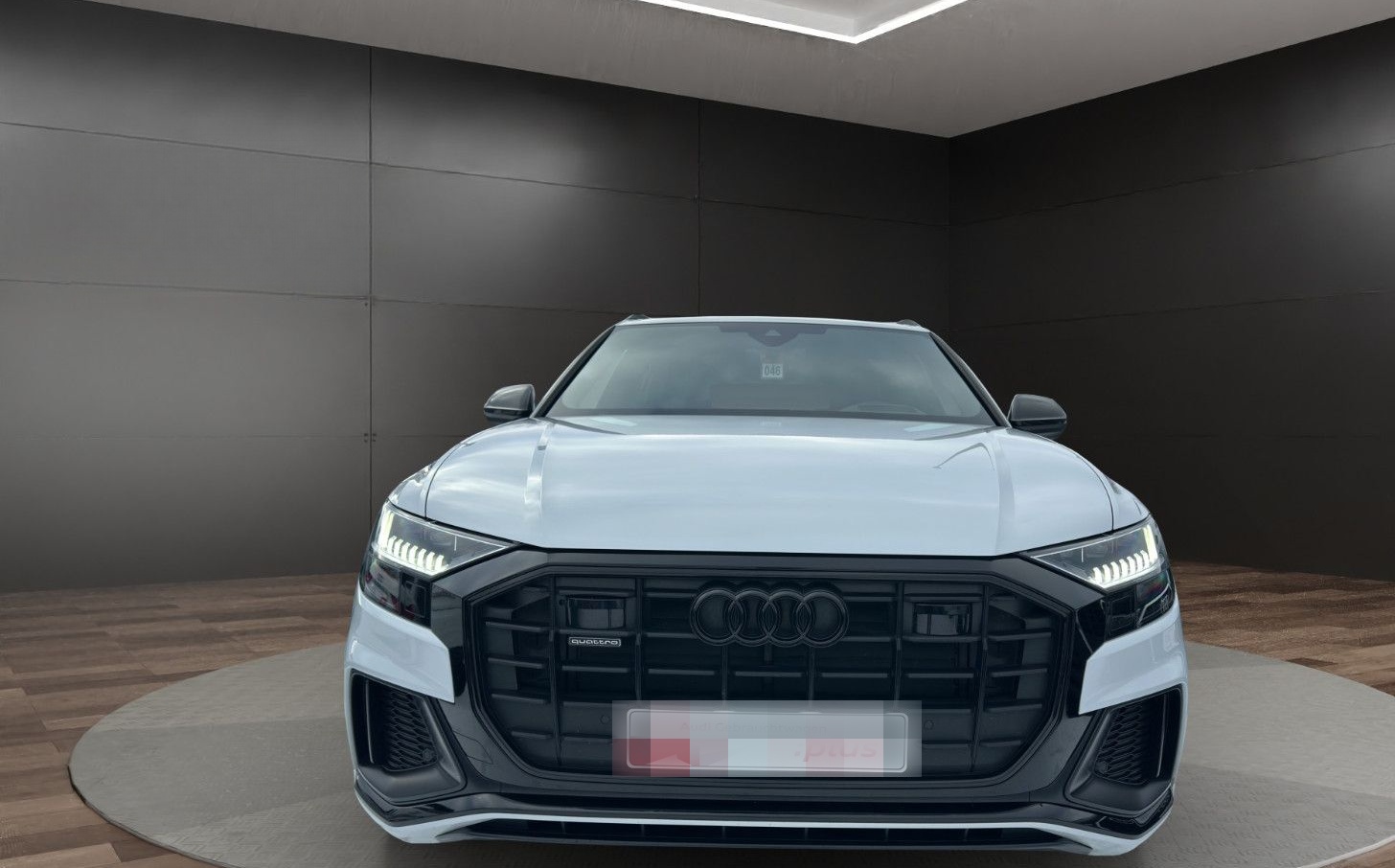 Audi Q8 50 TDI qu. tipt. S LINE COMP+AHZV+AIR+HD+HEAD foto 2