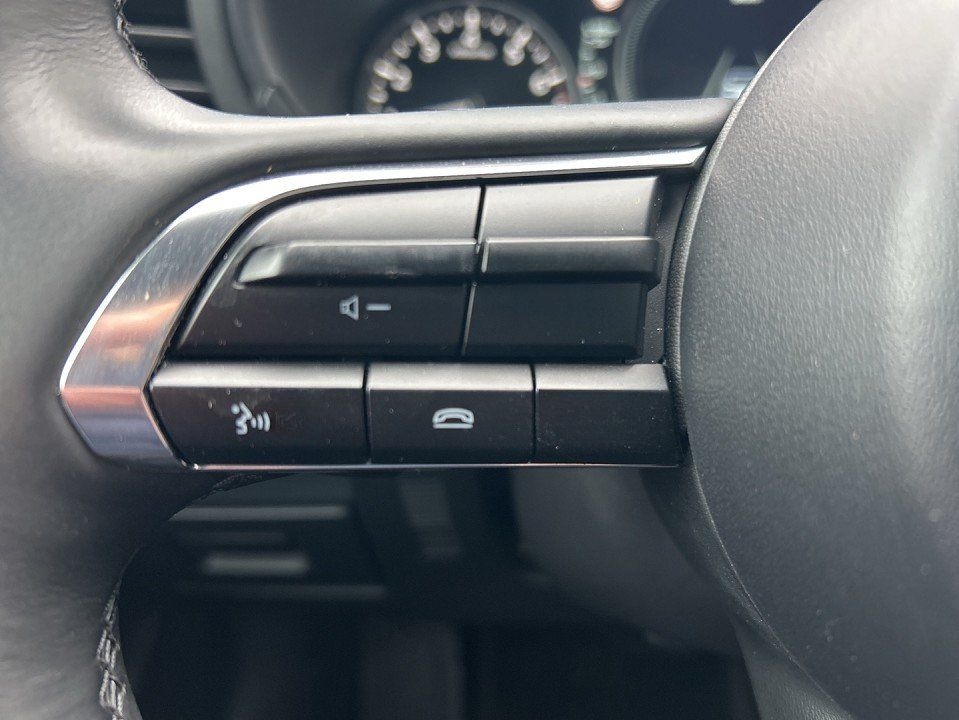 Mazda 3 2.5l "Centre-Line" "DES-P" M Hybrid foto 23