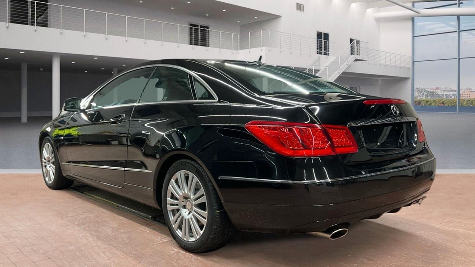 Mercedes-Benz E 300 CGI BE Coupe 7-g 1er ZUSTAND! foto 3