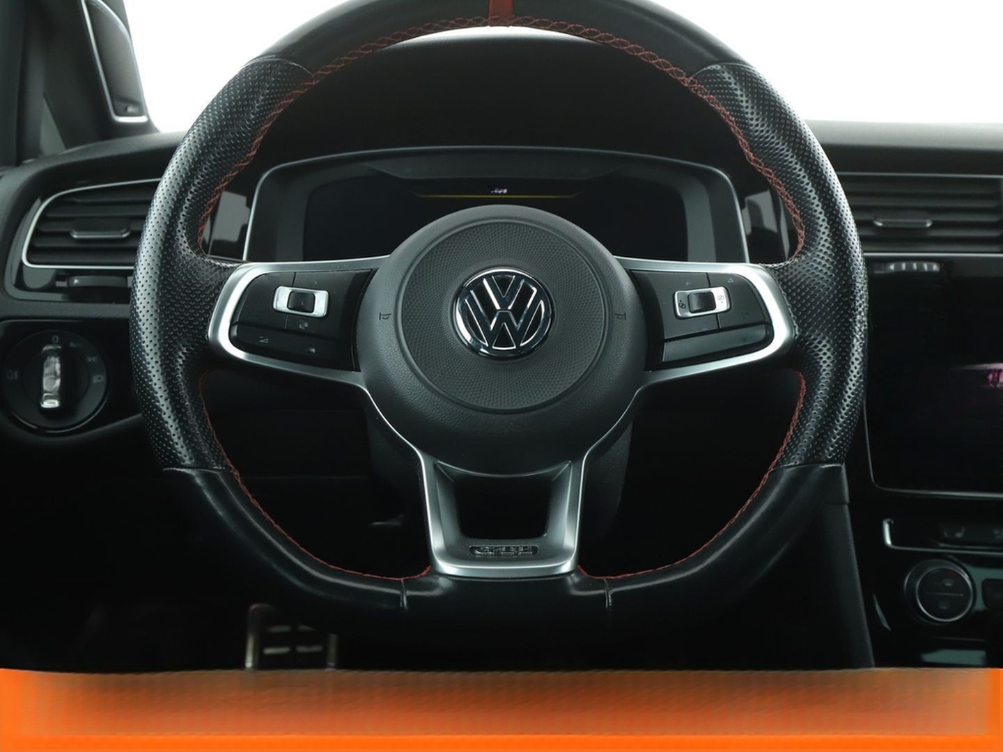 Volkswagen Golf VII 2.0 TSI GTI TCR Aut.*LED*ACC*PLA*CAM* foto 19