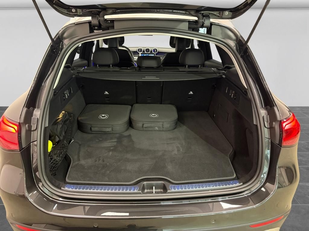 Mercedes-Benz GLC 300 de 4M AVANTGARDE|DISTR|360°|AHK|MEMO|LED foto 17