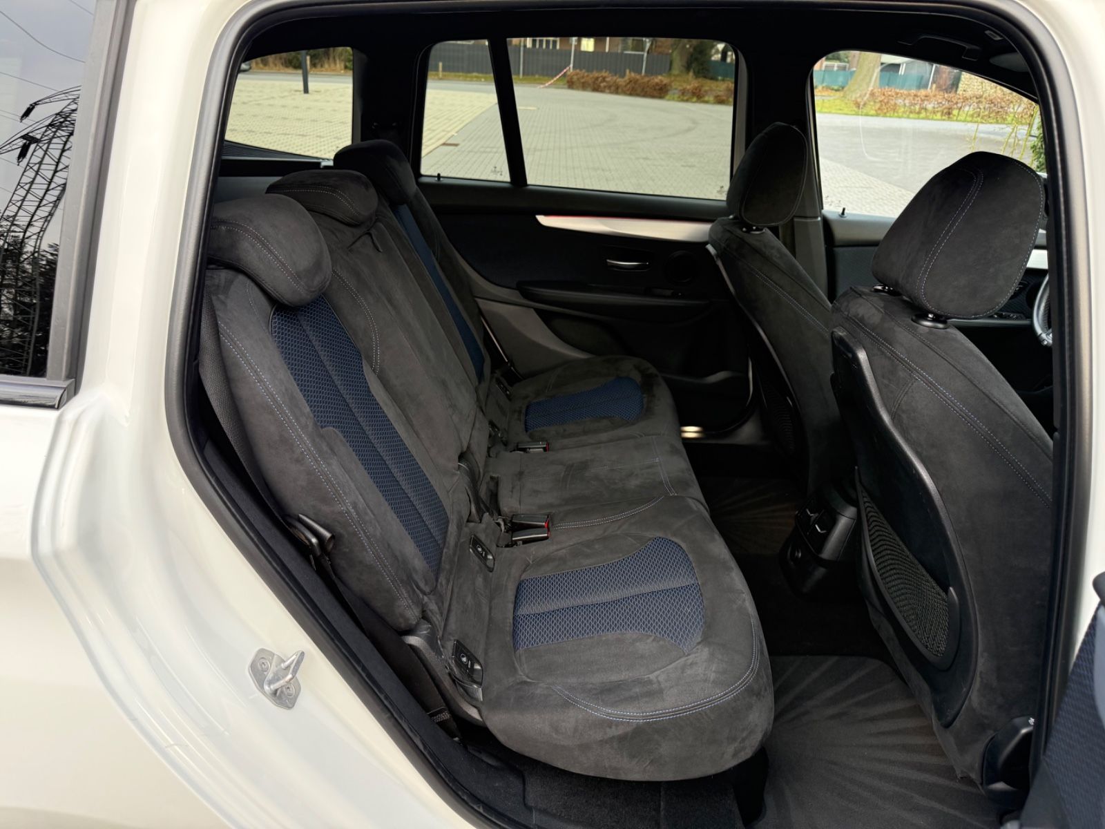 BMW 220d Gran Tourer M-Sport*AHK*Keyless*Lenkrad foto 14