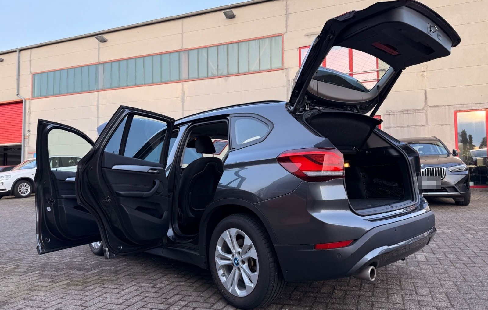 BMW X1 xDrive 25 e Advantage foto 14