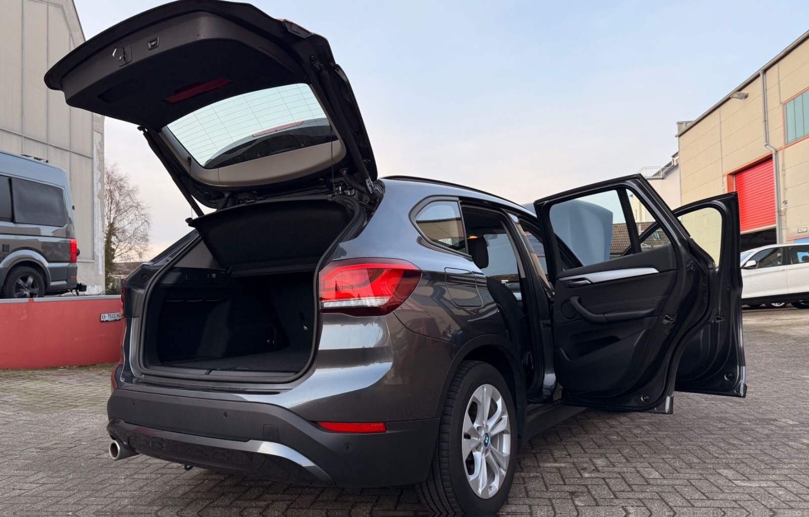 BMW X1 xDrive 25 e Advantage foto 17
